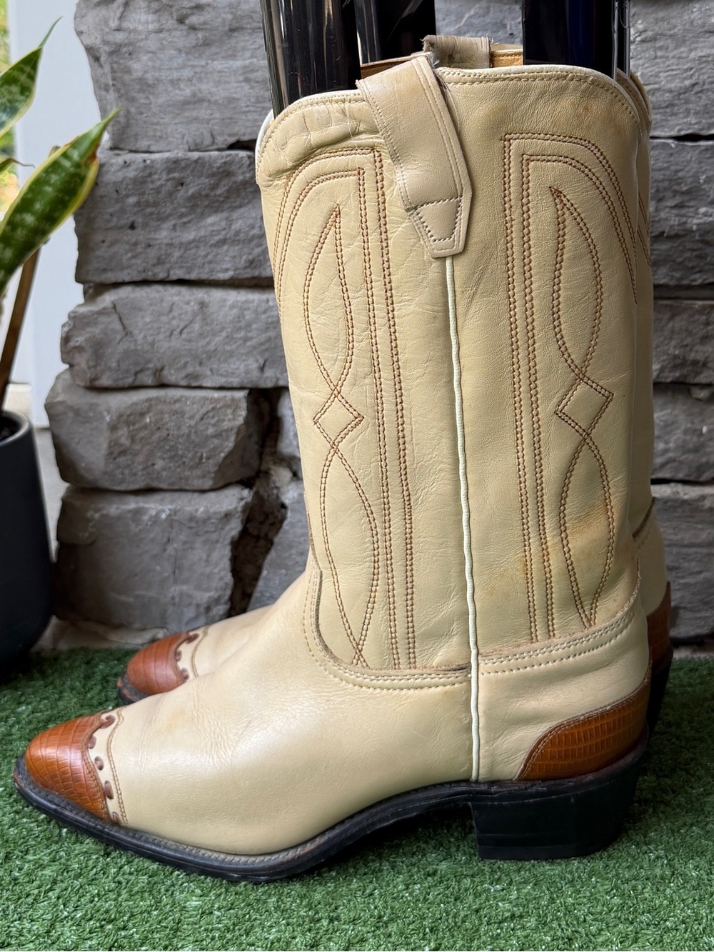 Vintage Durango Two Tone Women’s Cowgirl Boots